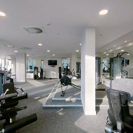 Snuggle Inn - Riverside Apartments - Views Over Looking London River Thames, Close To O2 Arena, London Excel, London City Airport, Thames Clipper- River Boat Service, Woolwich Ferry, Onsite Parking, Twin Room Option Available 外观 照片