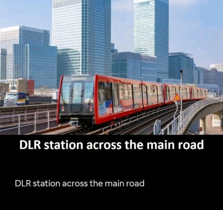 Snuggle Inn - Riverside Apartments - Views Over Looking London River Thames, Close To O2 Arena, London Excel, London City Airport, Thames Clipper- River Boat Service, Woolwich Ferry, Onsite Parking, Twin Room Option Available 外观 照片