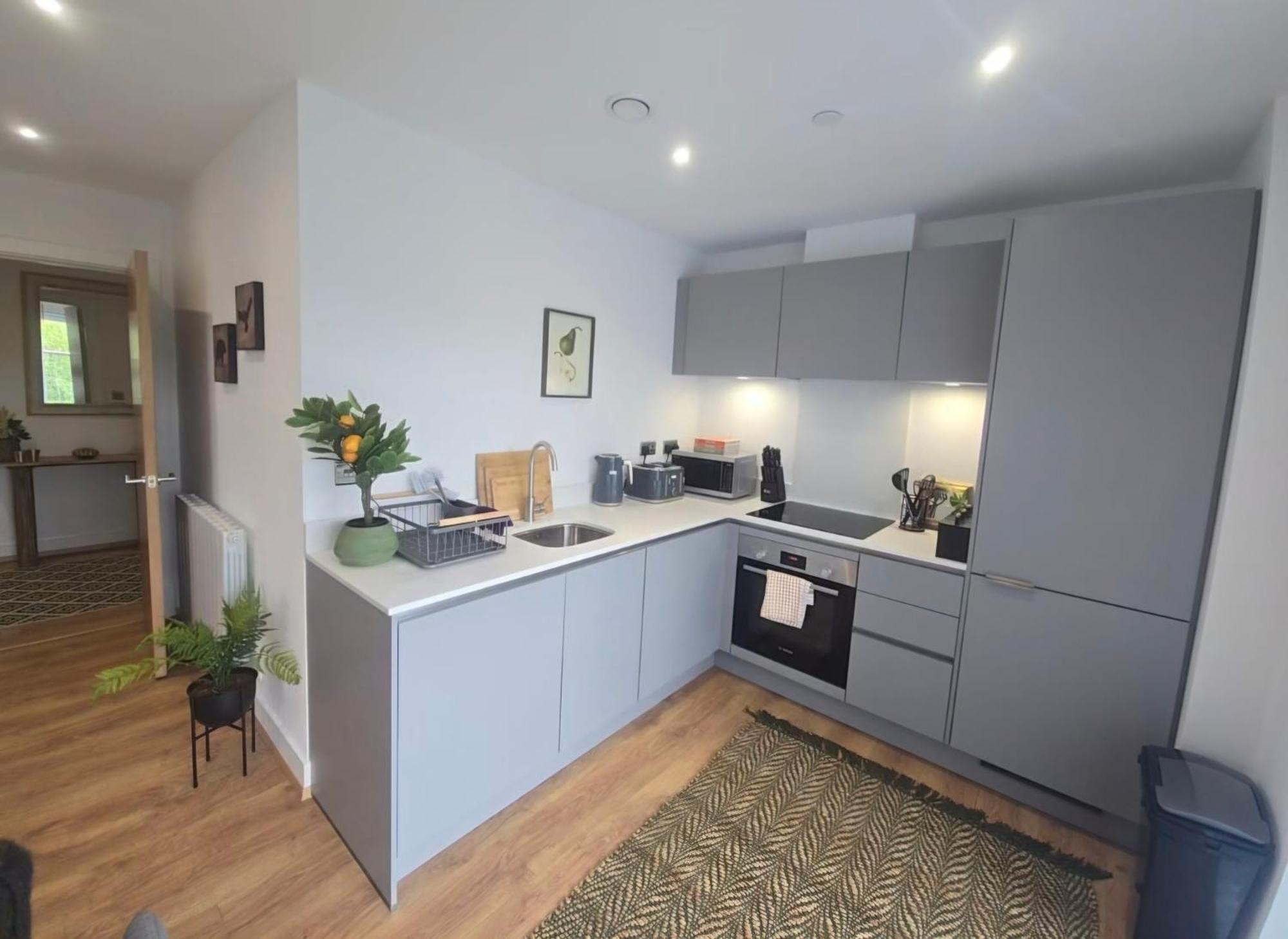 Snuggle Inn - Riverside Apartments - Views Over Looking London River Thames, Close To O2 Arena, London Excel, London City Airport, Thames Clipper- River Boat Service, Woolwich Ferry, Onsite Parking, Twin Room Option Available 外观 照片